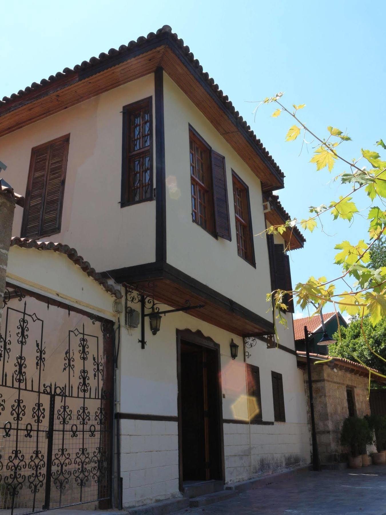 Otel Wood House Antalya Exterior photo